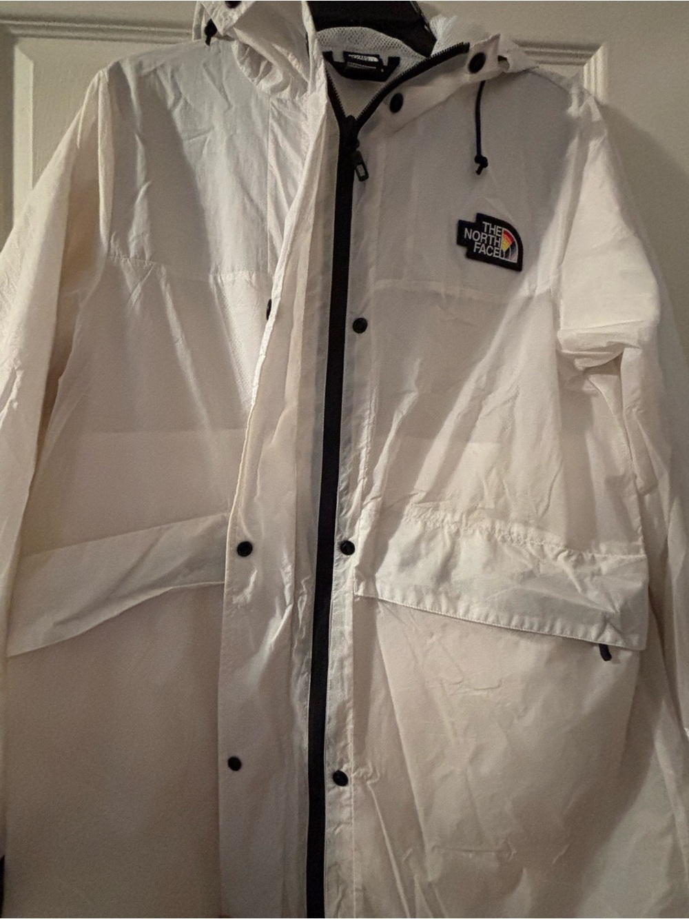 Womens The North Face Outline Rain Jacket White - Picture 4 of 12